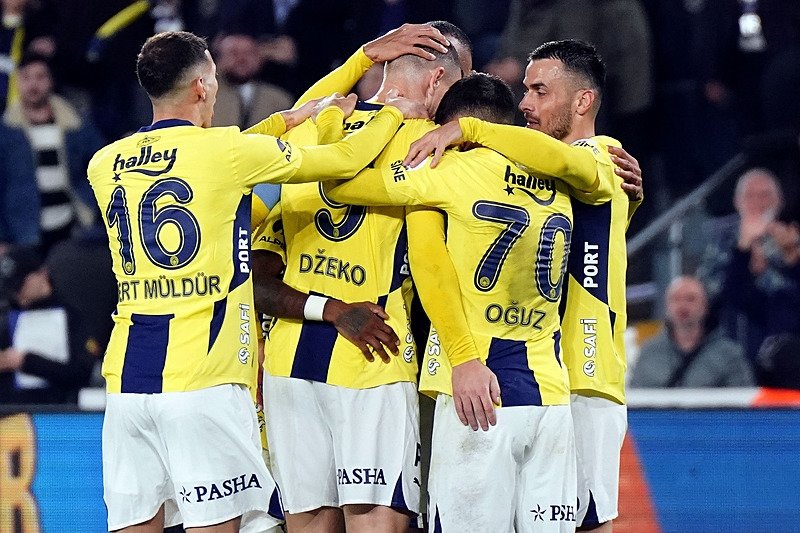 besiktas-fenerbahce-derbi-sifresiz-izle-besiktas-fenerbahce-maci-ne-zaman-saat-kacta-hangi-kanalda-bjk-fb-maci-1733567381156.jpeg