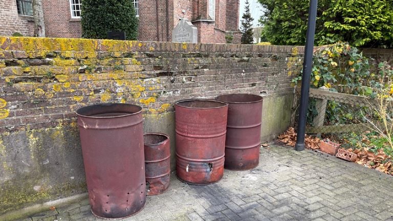 A number of boilers have been set up behind the church in Veen (photo: Erik Peeters)
