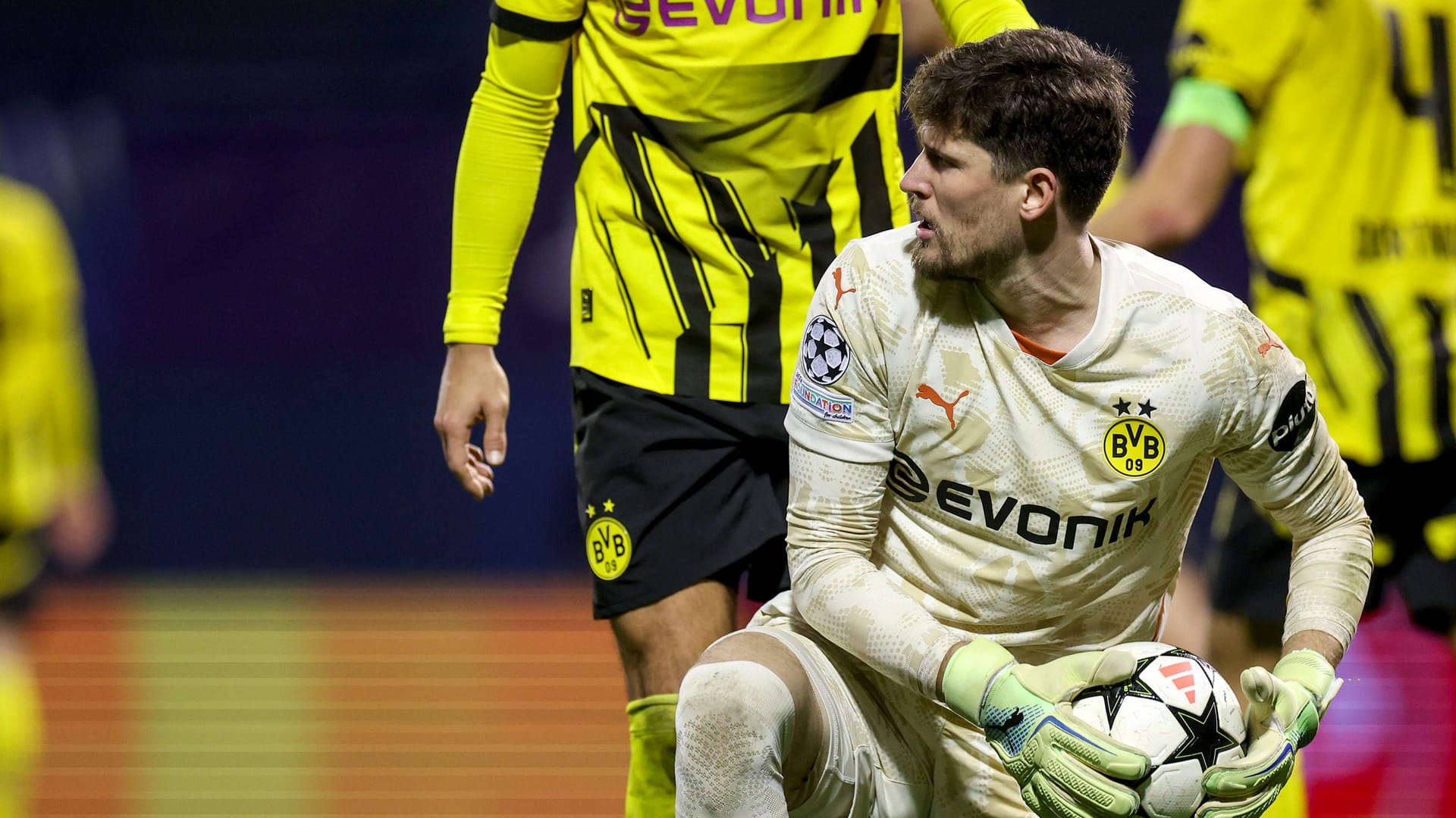 Gregor Kobel: BVB won against Dinamo Zagreb.