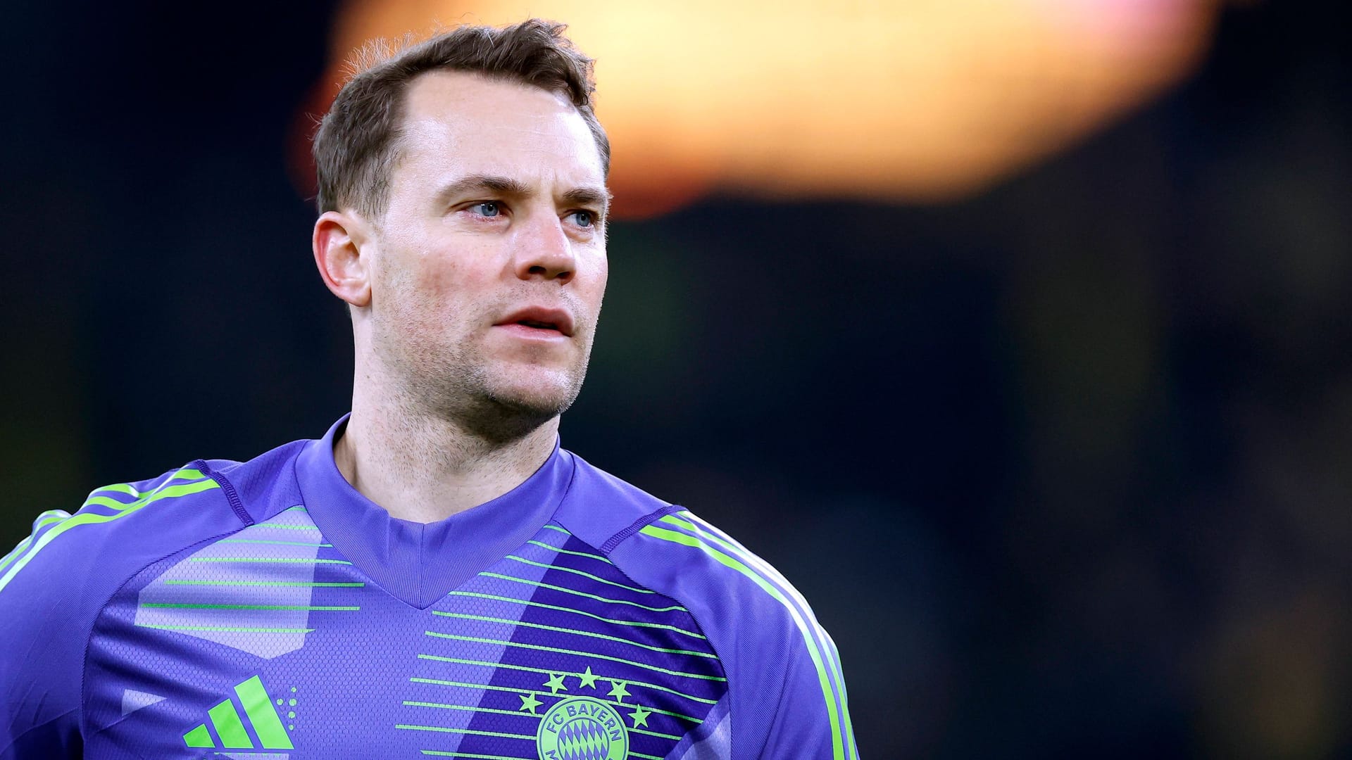 Manuel Neuer: The Bayern goalkeeper surprises some fans.