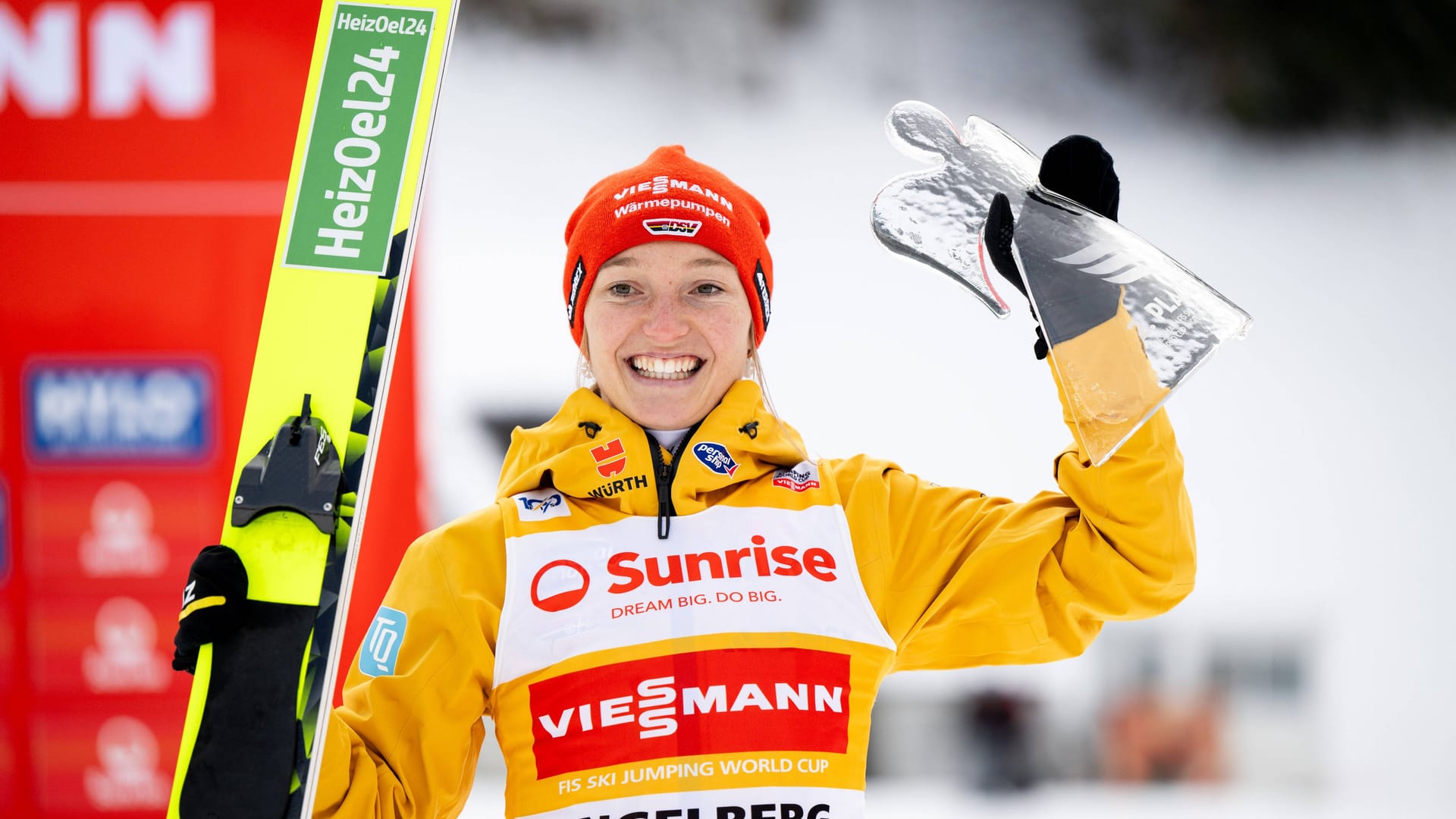 Katharina Schmid with her trophy: She took second place in the jumping in Engelberg. Katharina Schmid with her trophy: She took second place in the jumping in Engelberg.