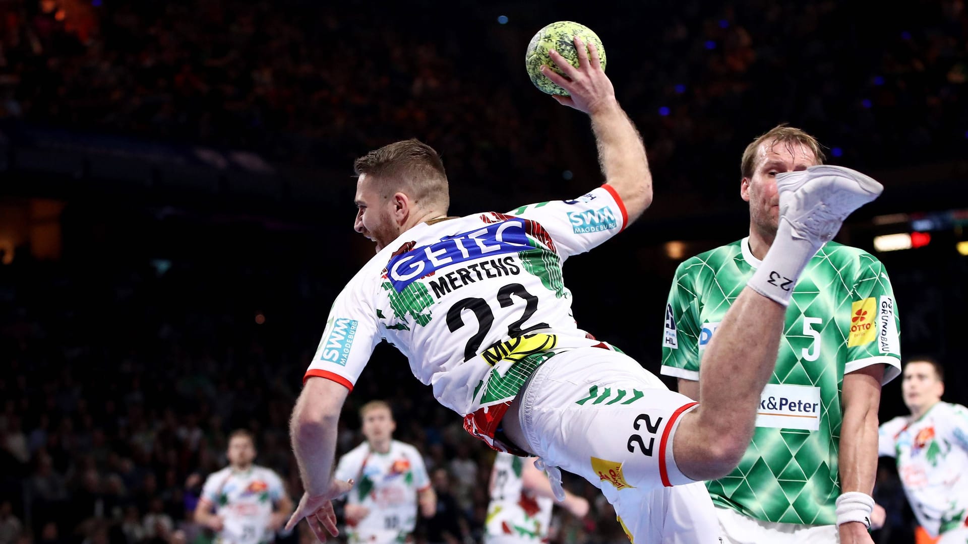 Lukas Mertens in action: Bundesliga team SC Magdeburg's handball game is postponed.