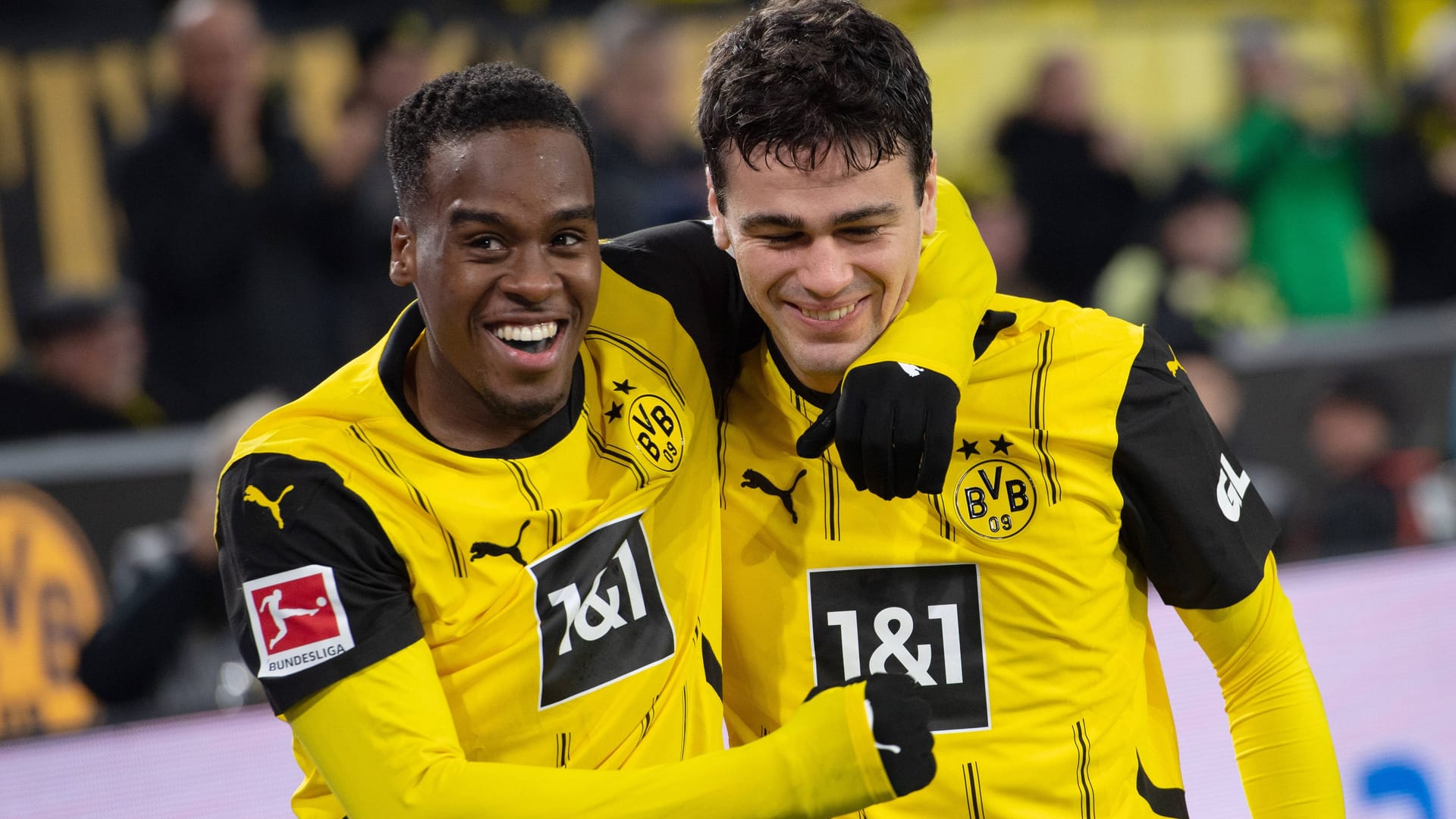 Jamie Gittens (left next to Giovanni Reyna): The Englishman is considered one of the greatest talents in his position.