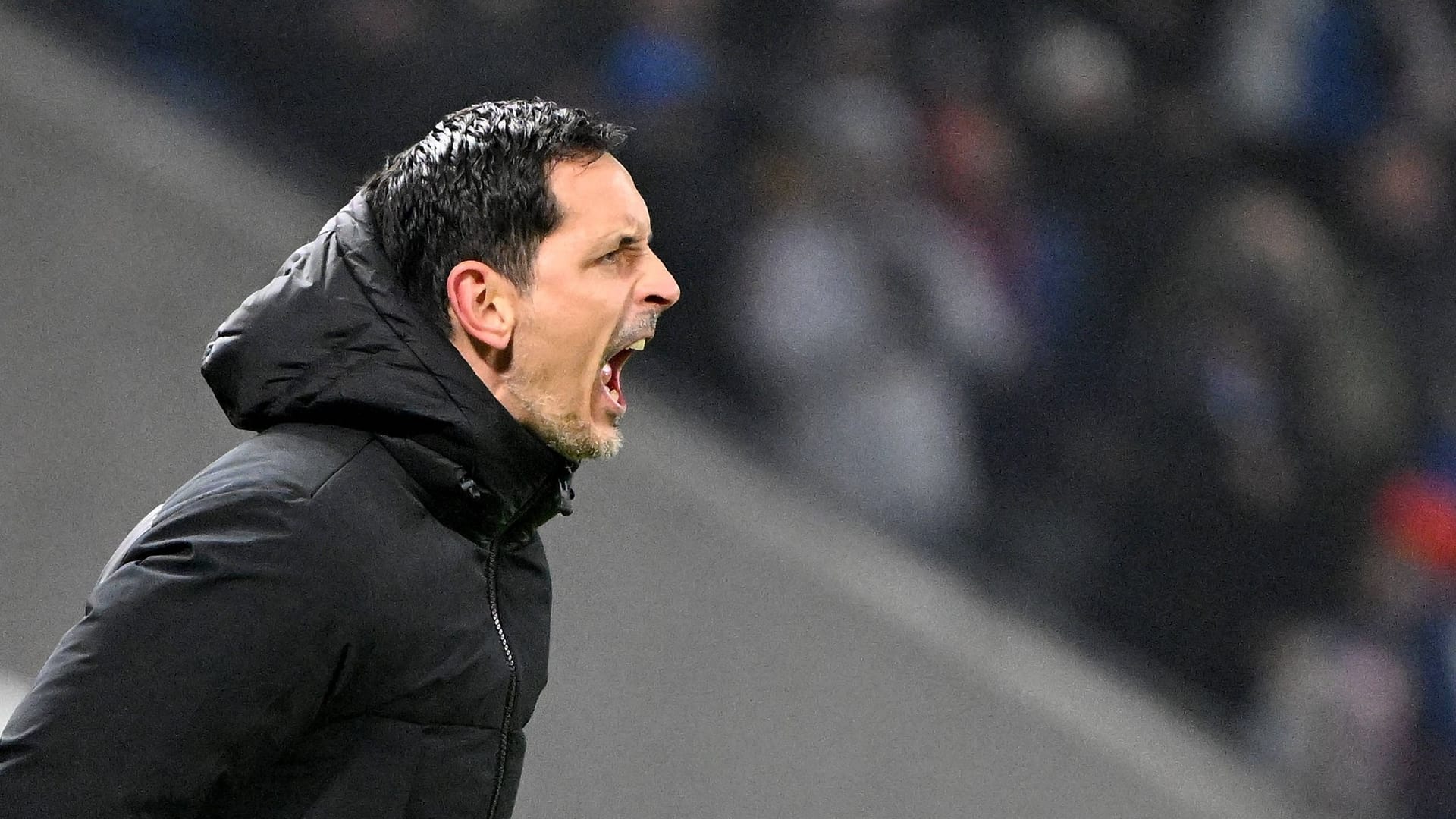 Dino Toppmöller: The Frankfurt coach saw the red card after the game against Lyon.