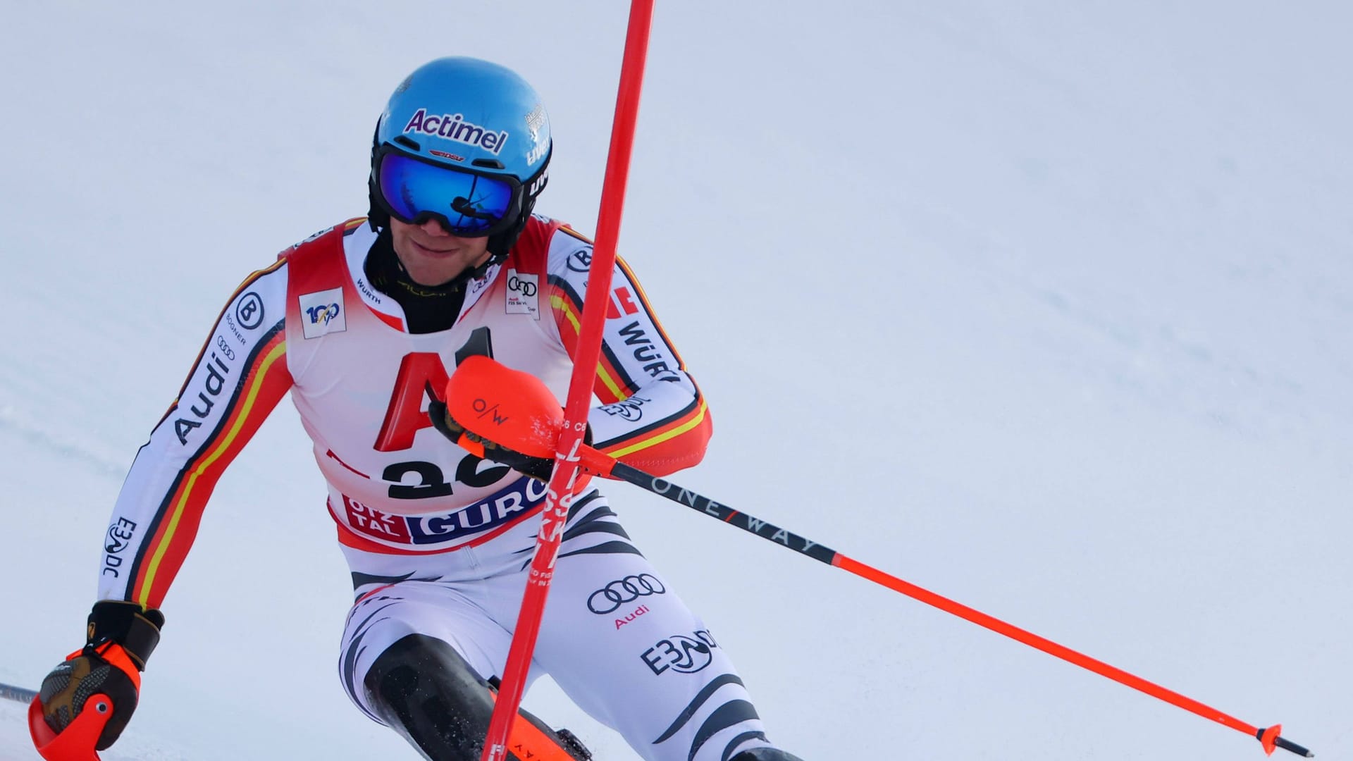 Sebastian Holzmann: He was seriously injured.