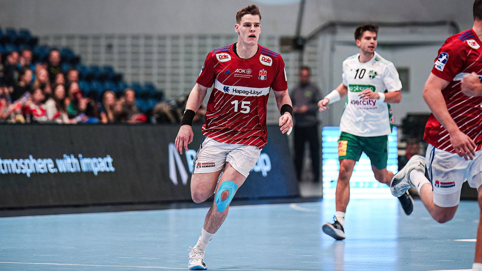 Dominik Axmann in motion (archive photo): The backcourt player has been playing for HSV Hamburg since 2015.