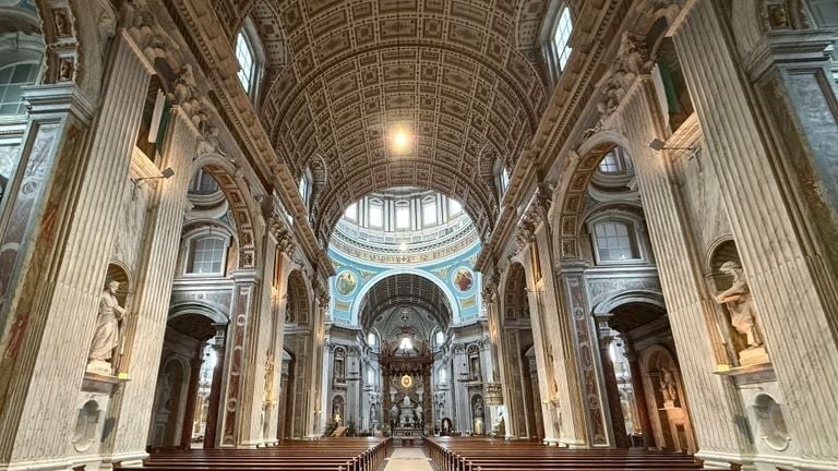 It is feared that leaks will affect the interior and paintings in the church (photo: Robert te Veele).