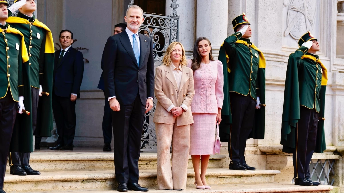 Letizia of Spain and the embarrassment with Giorgia Meloni: how should they position themselves for the photo?