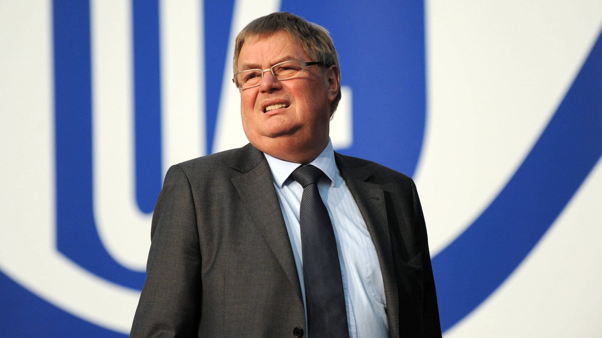 Josef Schnusenberg at the annual general meeting of FC Schalke 04 in 2010.