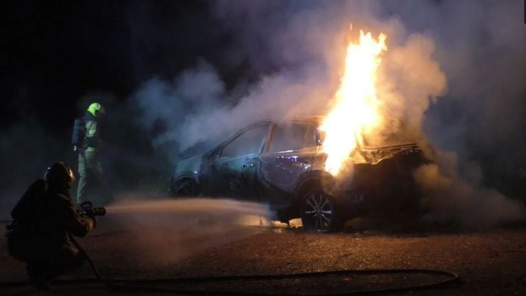 The Toyota that was set on fire (photo: Opsporing Verzocht).