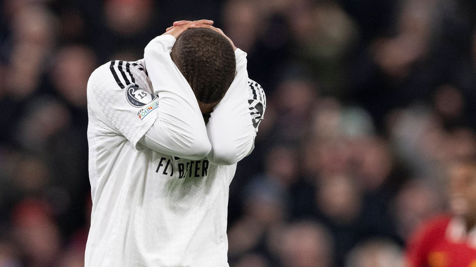 Kylian Mbappé: He had the chance to give Liverpool a goal.