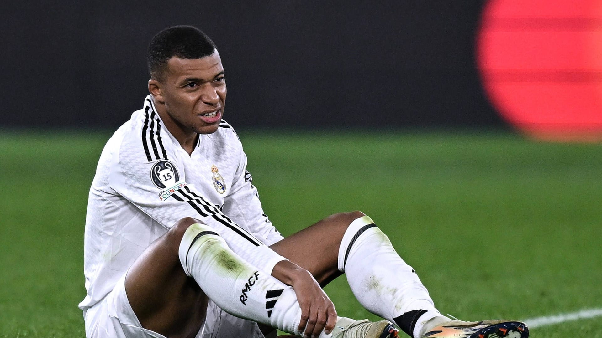 Kylian Mbappé: The game ended early for him.