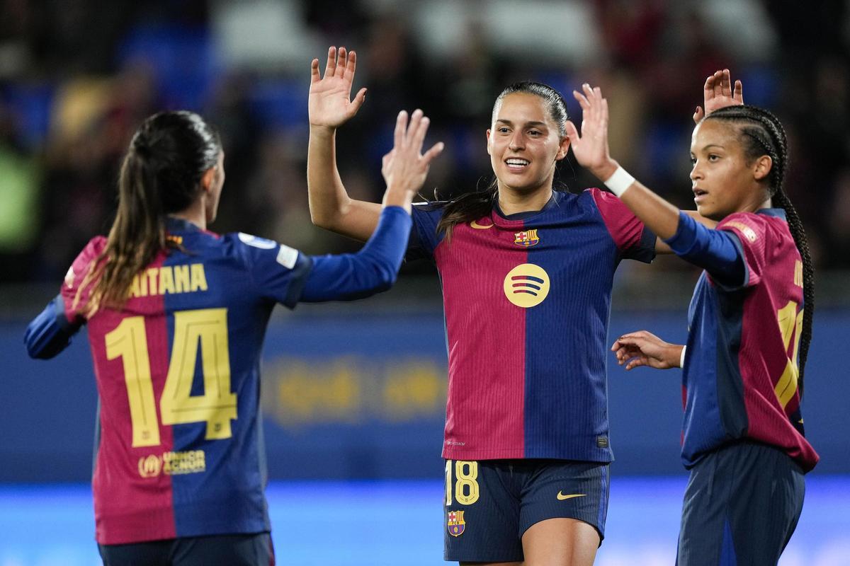 Aitana, Kika y Vicky López