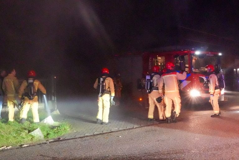 Many firefighters are deployed (photo: Harrie Grijseels/SQ Vision).