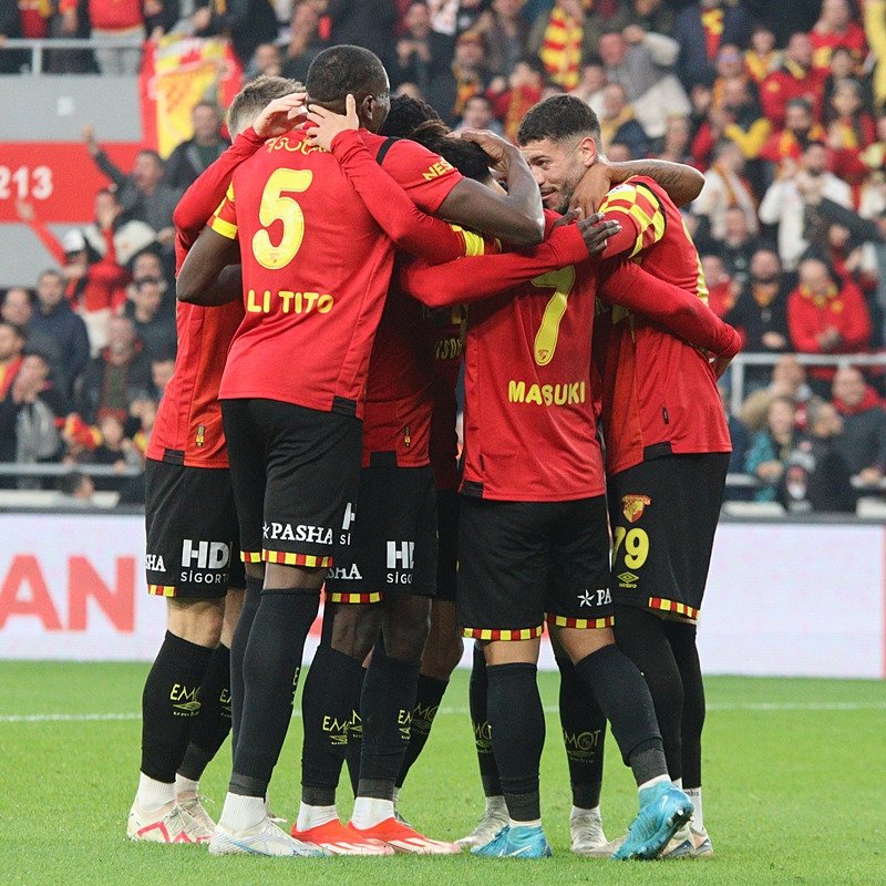 galatasaray-goztepe-maci-ne-zaman-saat-kacta-ve-hangi-kanalda-muhtemel-11ler-1735974061837.jpeg