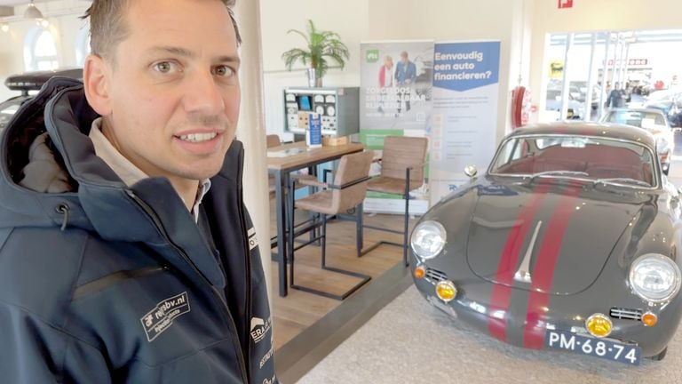 Ronald van Loon with his beloved Porsche.