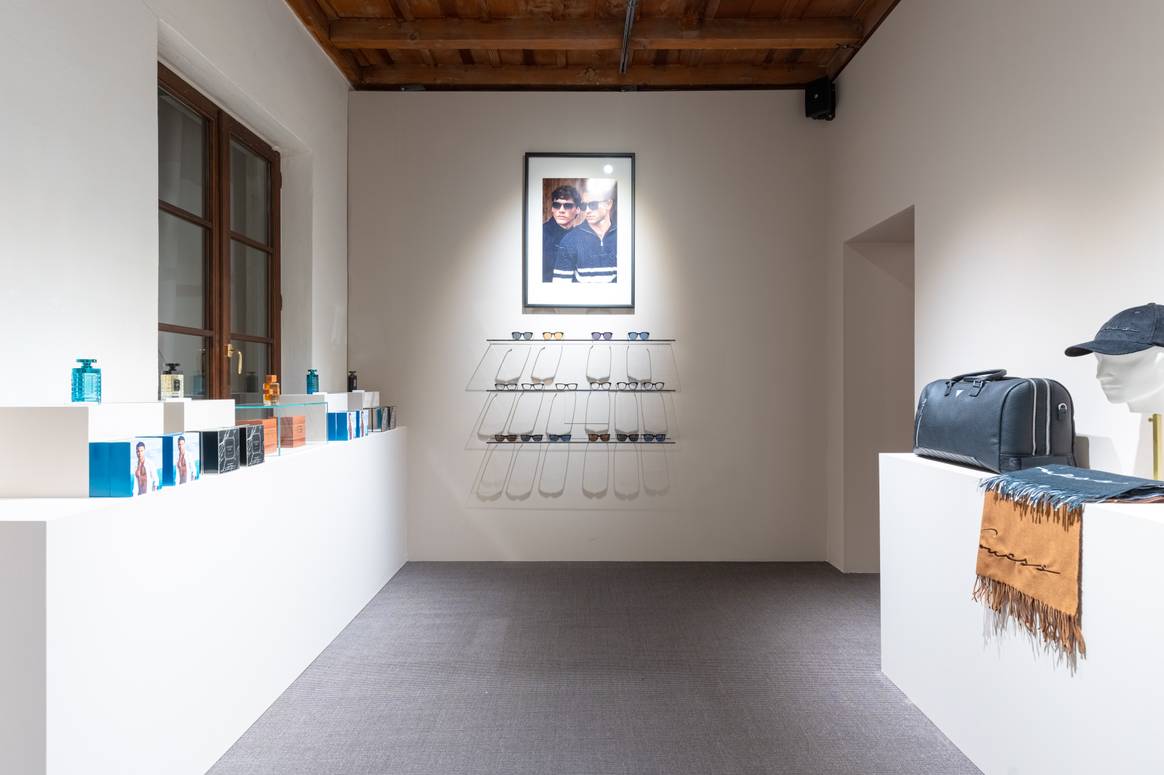 Guess Man Lounge by Cappellini at Pitti Uomo 107