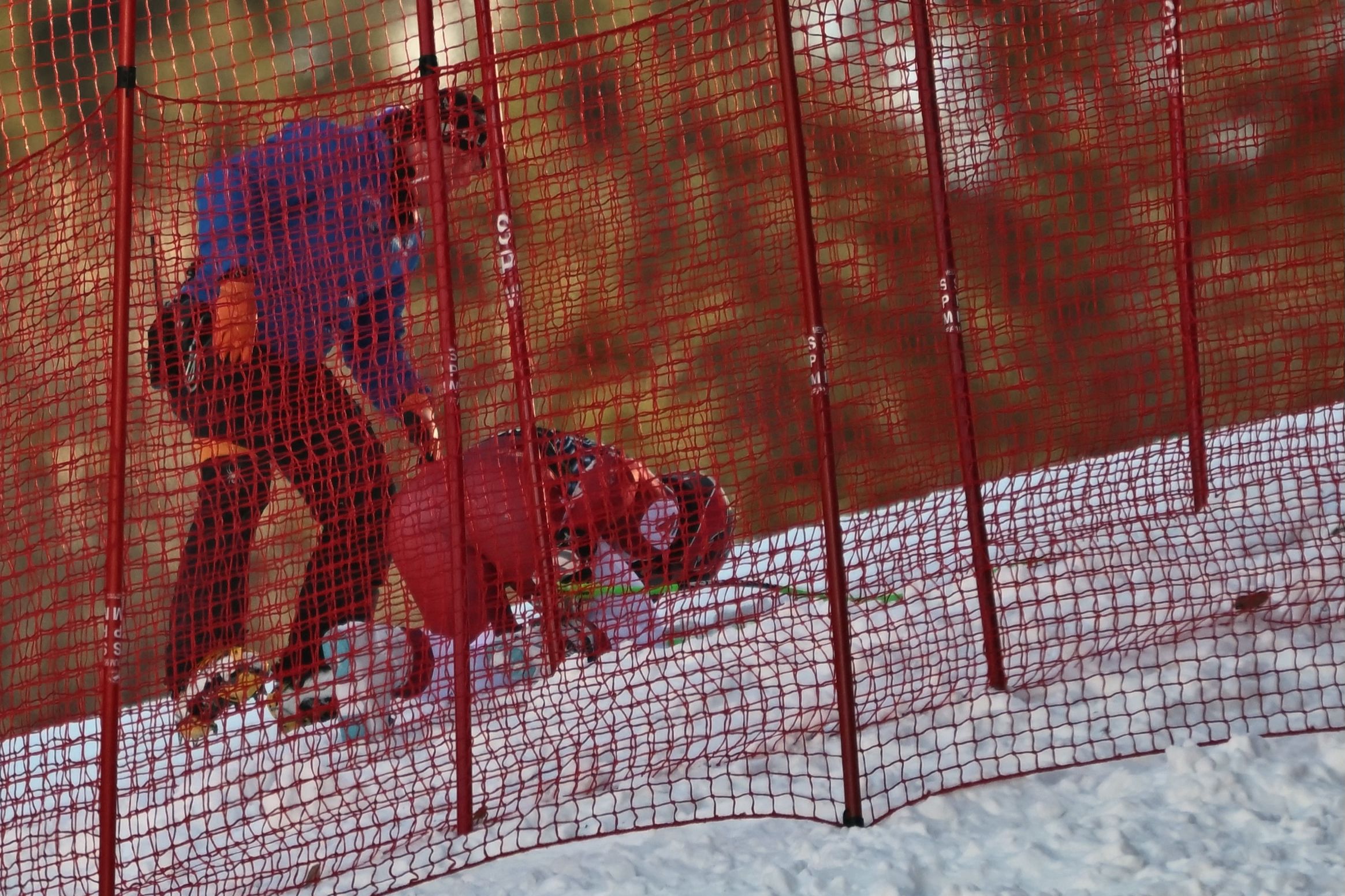 Austria's Vincent Kriechmayr receives assistance after he crashed while competing in the men's Downhill event at the FIS Alpine Skiing World Cup in Wengen on January 18, 2025. (Photo by FABRICE COFFRINI / AFP)