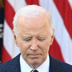 US President Joe Biden addresses the nation from the Rose Garden of the White House in Washington, DC, after Donald Trump won the presidential election. Biden on Thursday urged Americans to lower the political temperature after Donald Trump's landslide election victory, saying it would ensure a transition "peaceful and orderly" towards the Republican Party. | Photo:SAUL LOEB / AFP