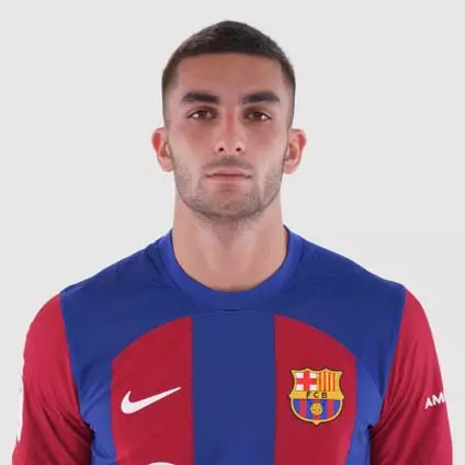 Ferran Torres, Delantero