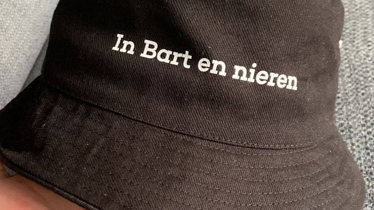 The Bartens from the group have had special shirts and caps made with their names (photo: Heel Holland Bart).