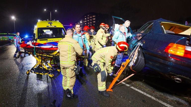 The car had to be cut open to free the driver (photo: Arno van der Linden/SQ Vision).
