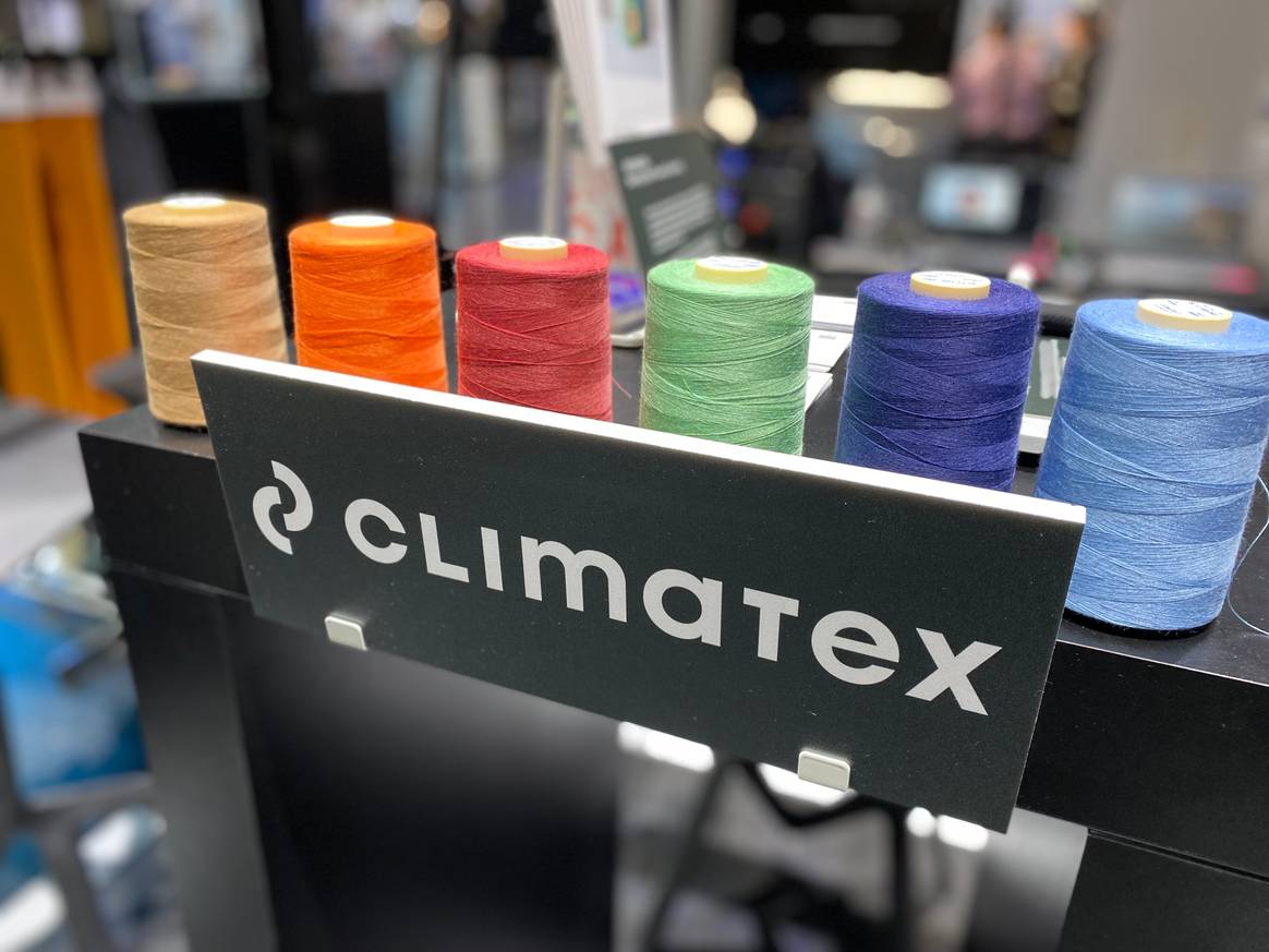 Sewing thread that can be dissolved for recycling from Climatex.