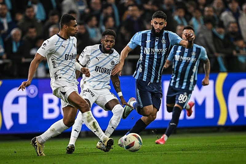 fenerbahce-lyon-maci-sifresiz-mi-fenerbahce-lyon-maci-ne-zaman-saat-kacta-ve-hangi-kanalda-uefa-avrupa-ligi-1737616807307.jpeg