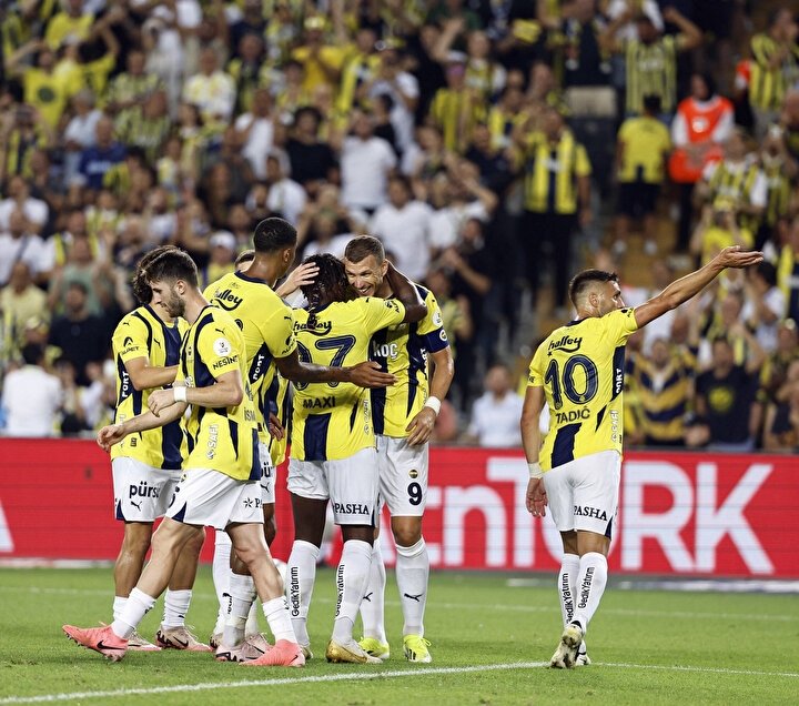 fenerbahce-lyon-maci-sifresiz-mi-fenerbahce-lyon-maci-ne-zaman-saat-kacta-ve-hangi-kanalda-uefa-avrupa-ligi-1737617099747.jpeg