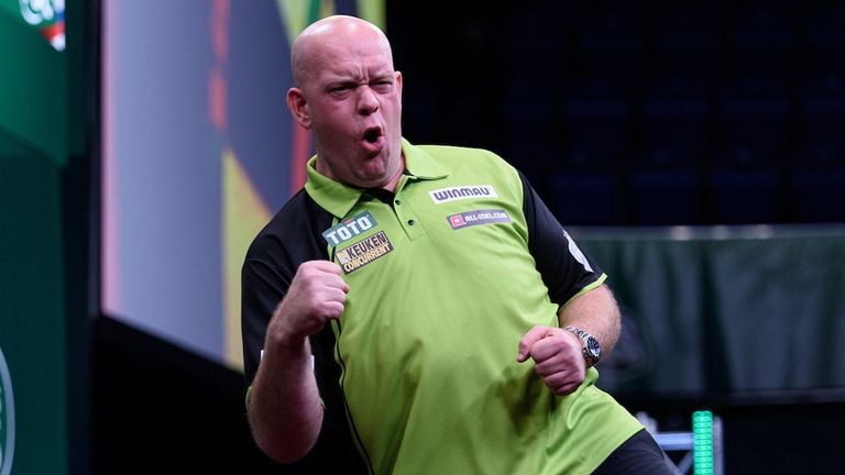 Michael van Gerwen won 6-1 against Dirk van Duijvenbode. (Photo: Kelly Deckers, PDC)