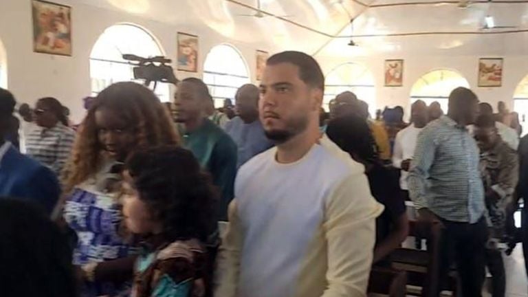Bolle Jos next to the president's daughter (image: Facebook First Lady Fatima Maada Bio)