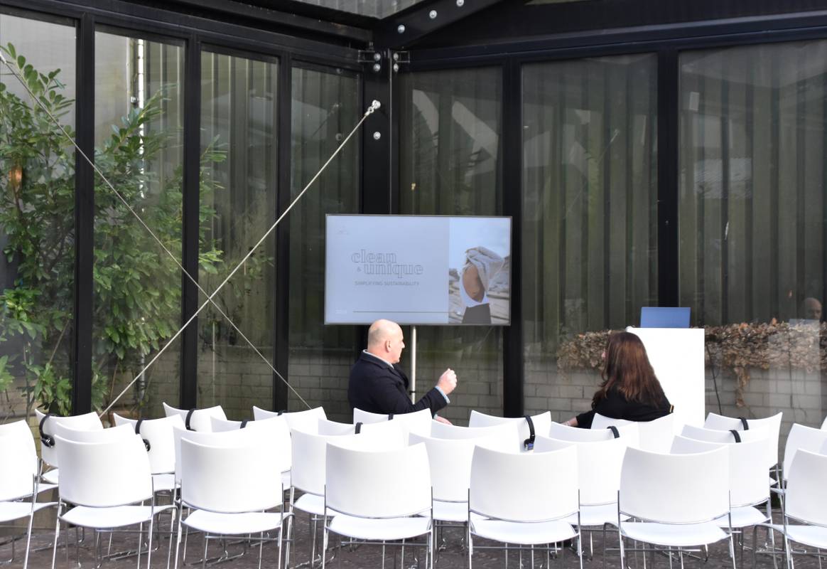 The talk-ruimte in Glas Pavilion - Shift.