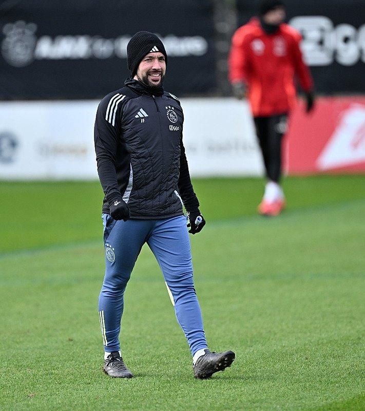ajax-galatasaray-maci-ne-zaman-saat-kacta-ve-hangi-kanalda-uefa-avrupa-ligi-1738220339013.jpeg
