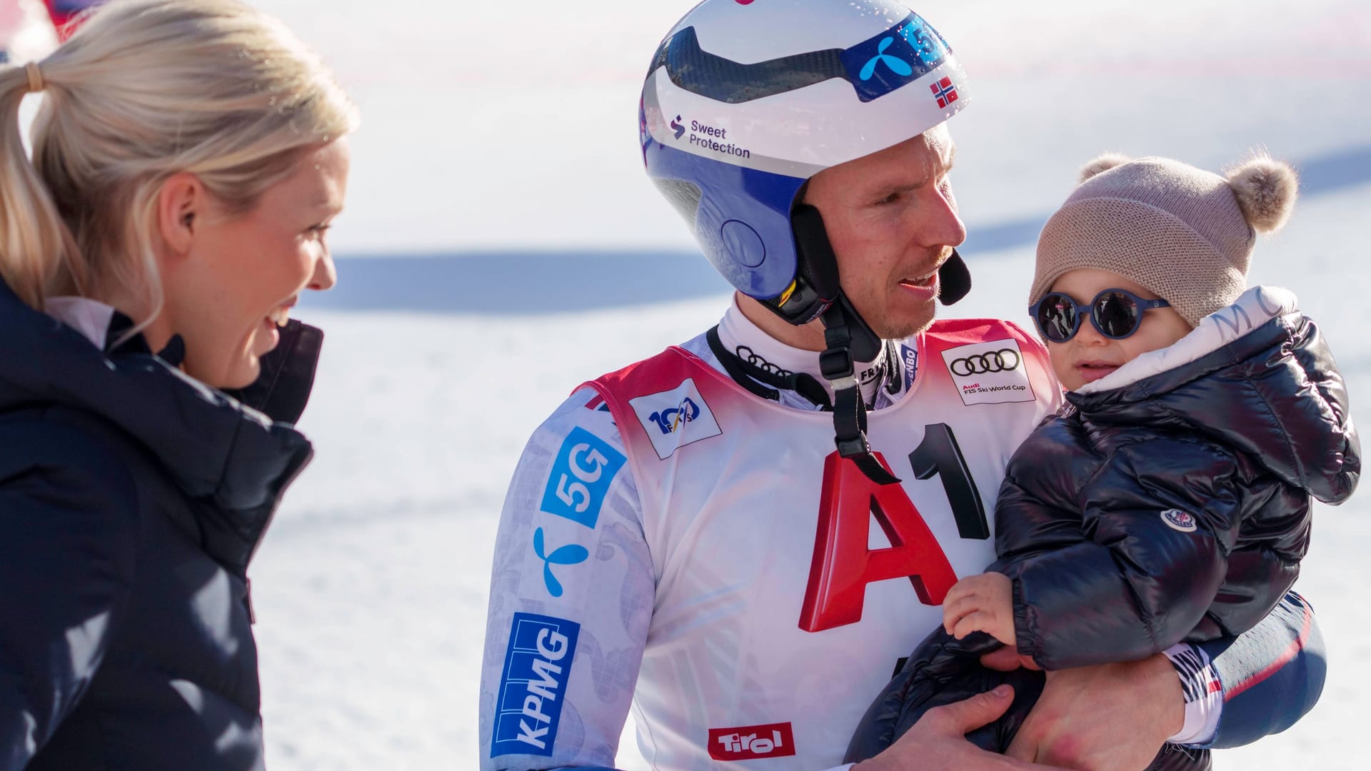 Henrik Kristoffersen and Tonje Barkenes (l.) with son Emil: The couple will get married this year.
