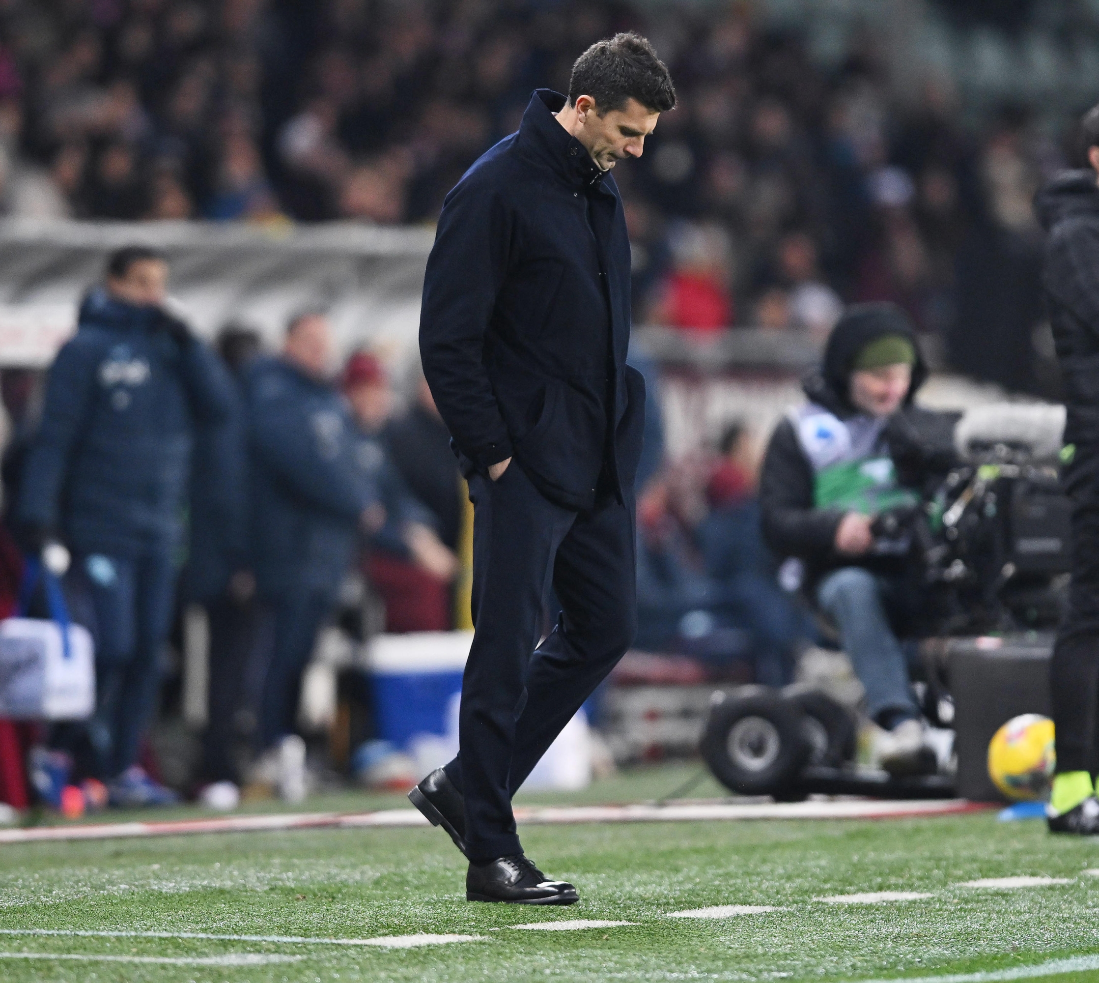 Juventus coach Thiago Motta gesture during the Italian Serie A soccer match Torino FC vs Juventus FC at the Olimpico Grande Torino Stadium in Turin, Italy, 11 January 2025 ANSA/ALESSANDRO DI MARCO