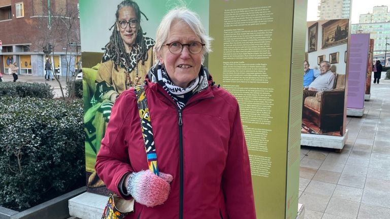 Marjo Hoogzaad at the photo exhibition Oud Roze in Tilburg (photo: Tom van den Oetelaar).