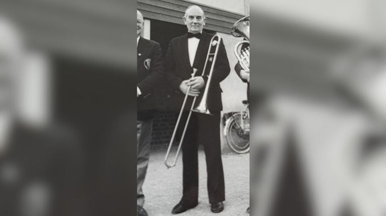 Music has been Mies' passion from an early age (own photo).