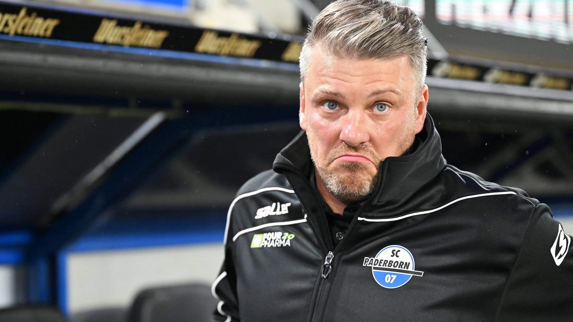 Lukas Kwasniok: He is a coach at SC Paderborn.