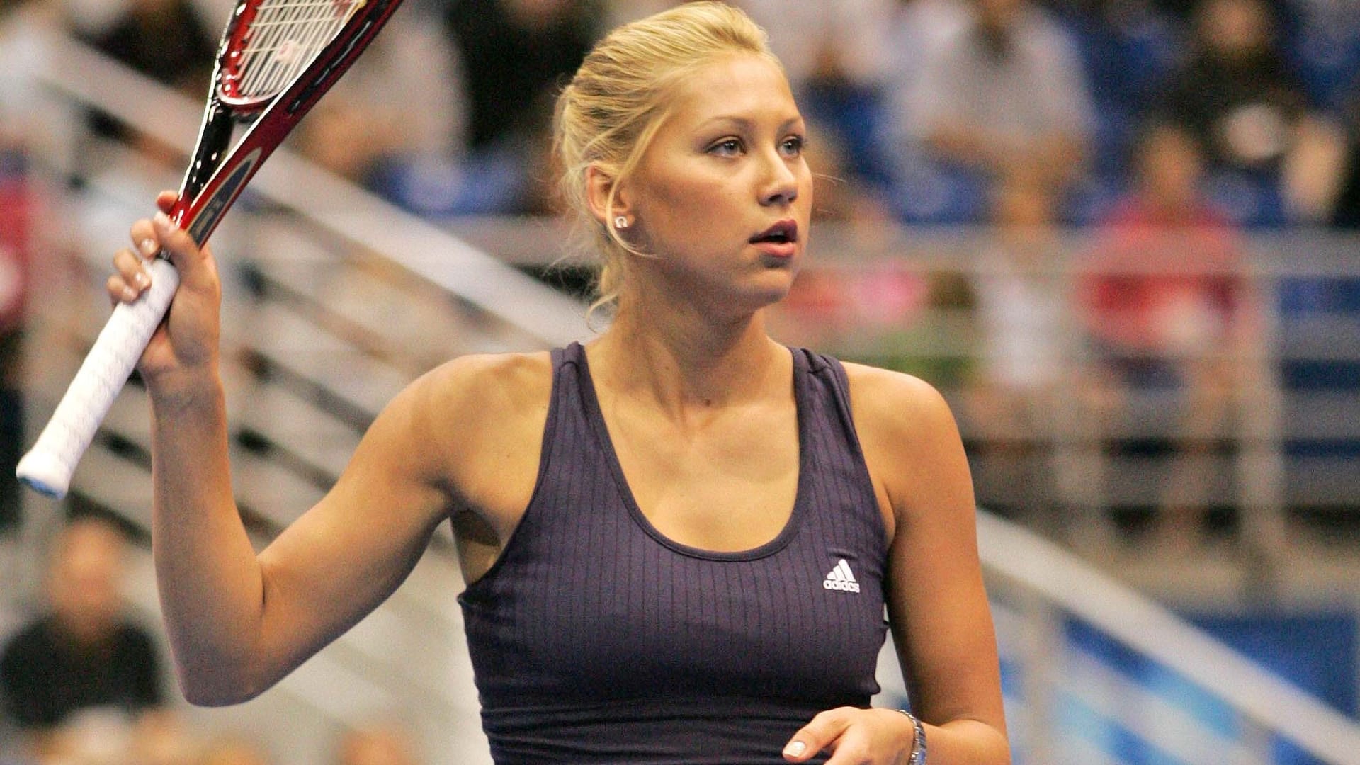 Anna Kournikova at a appearance in 2004: The former tennis player has stayed away from the public for years.