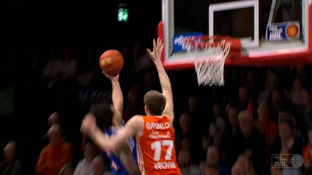 Darum jagt ihn die NBA: Monster-Block von deutschem Basketball-Talent 