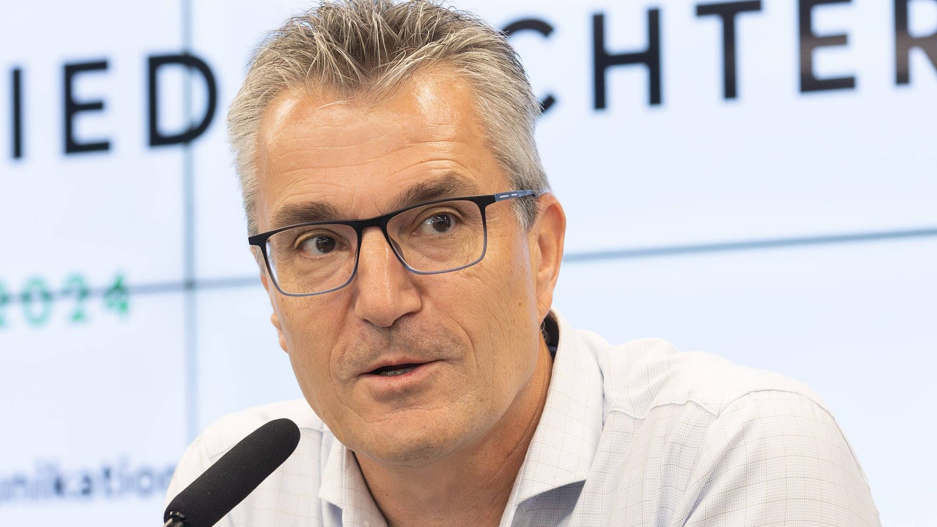 Knut Kircher: The head referee was himself a referee in German football for a long time.
