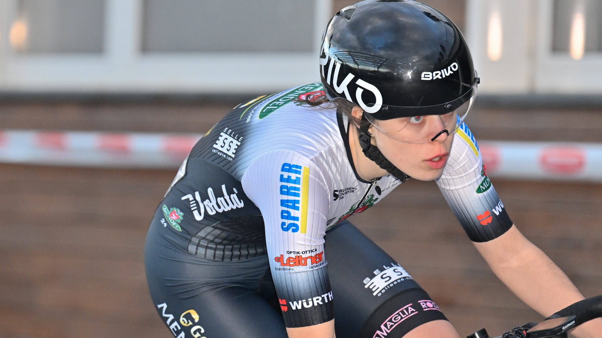 Sara Piffer on the bike: The 19-year-old was hit by a car. Sara Piffer on the bike: The 19-year-old was hit by a car.