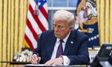 US President Donald Trump immediately signed many decrees on Monday evening.