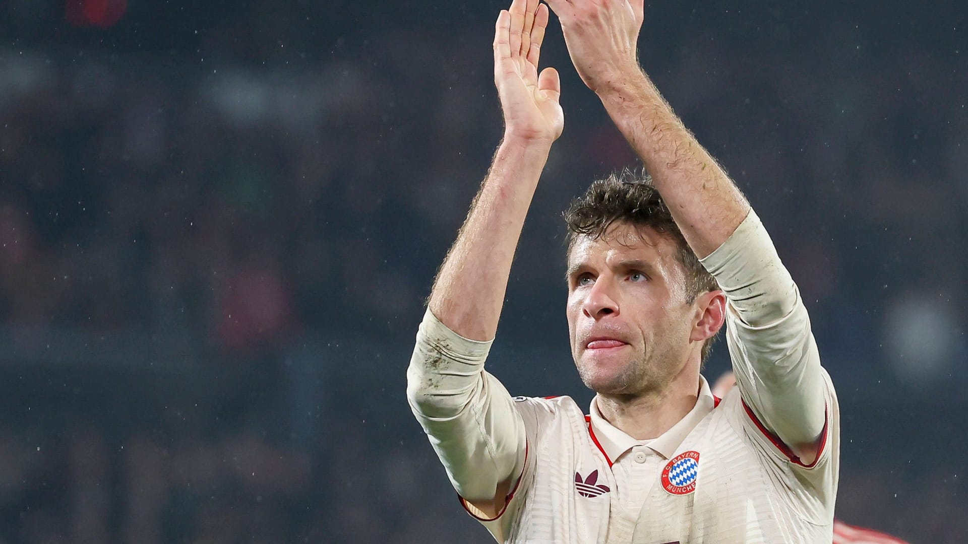 Thomas Müller: The offensive man of FC Bayern has a expiring contract.