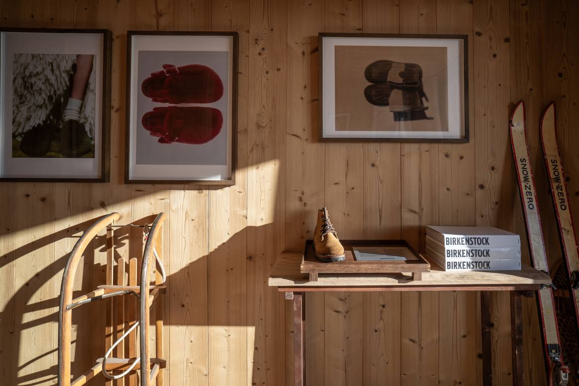 Birkenstock chalet pop-up