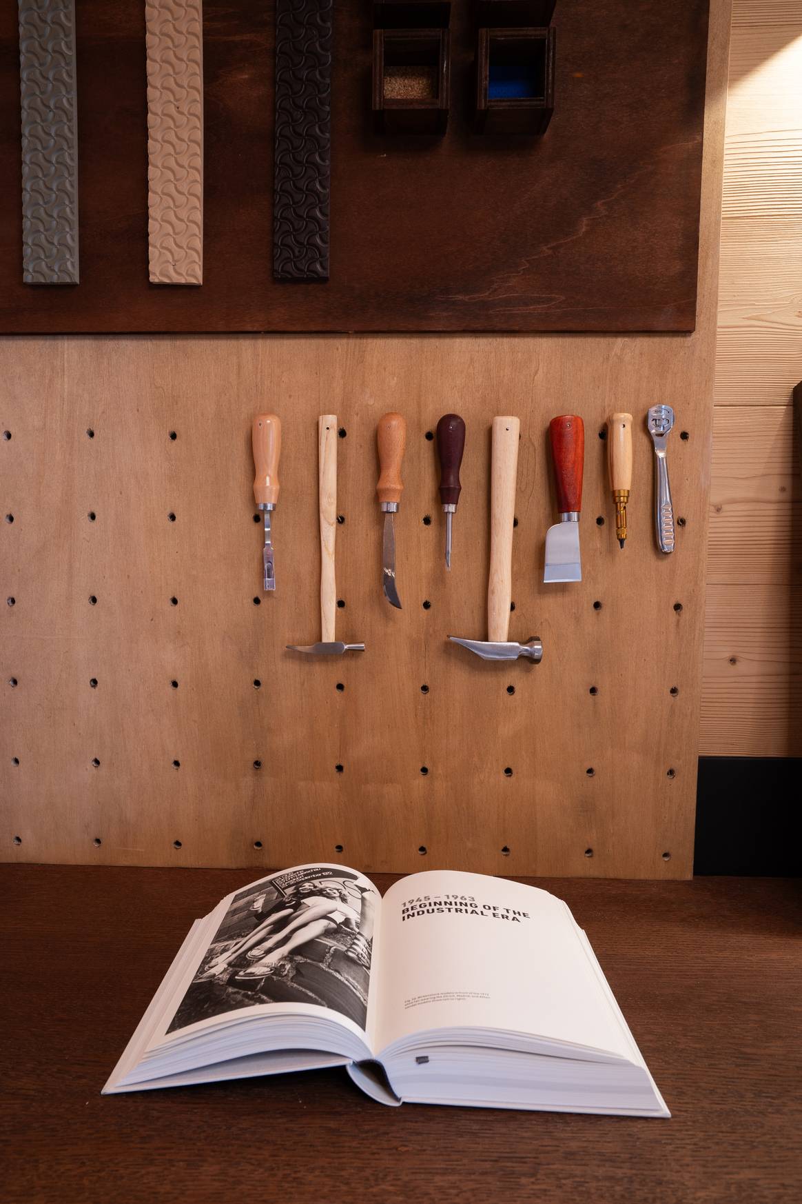 Birkenstock chalet pop-up