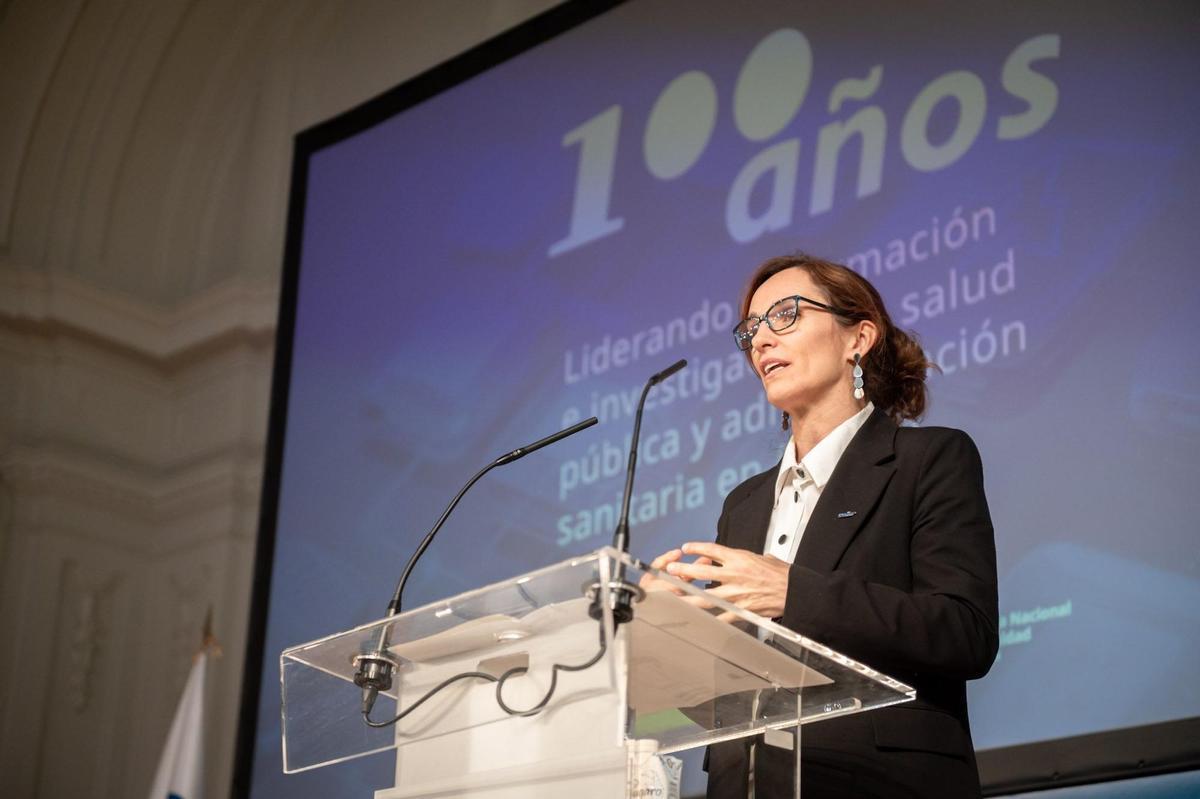 La ministra de Sanidad, Mónica García.
