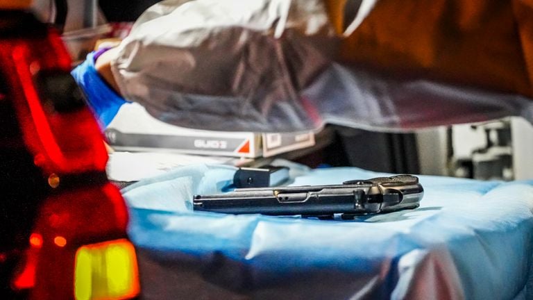 There was a firearm in the car (photo: SQ Vision).