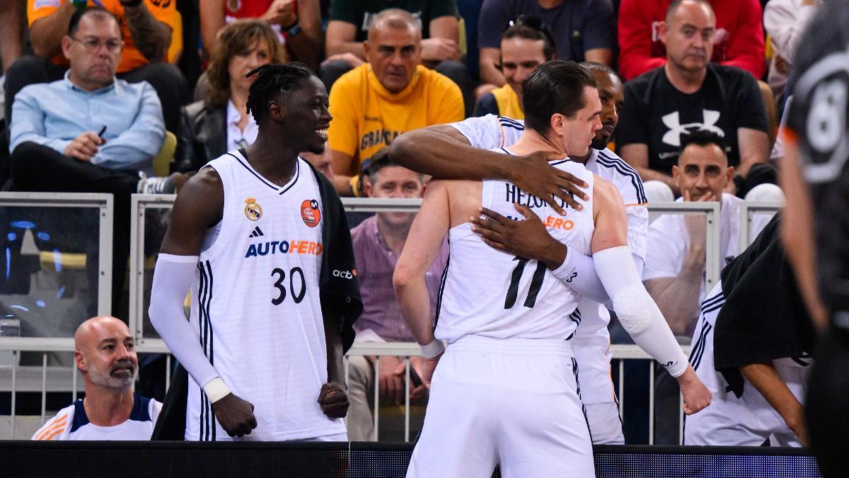 Mario Hezonja brilló en la victoria del Real Madrid ante Baxi Manresa