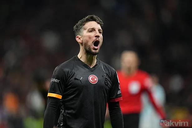 Separation in Galatasaray! Okan Buruk drew the top
